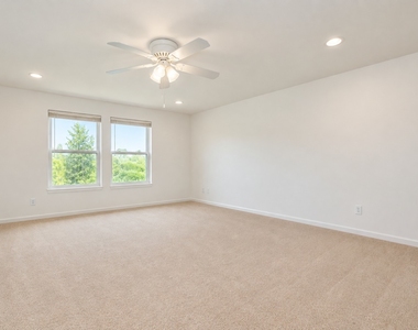646 Grand Canyon Circle - Photo Thumbnail 10