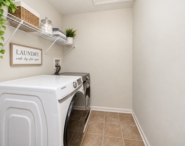 646 Grand Canyon Circle - Photo Thumbnail 9