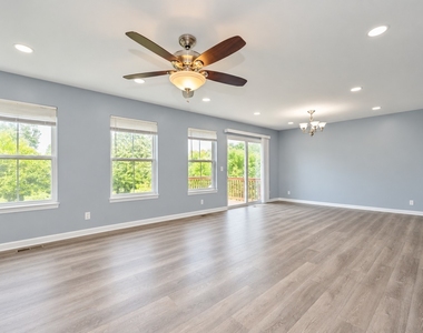 646 Grand Canyon Circle - Photo Thumbnail 3