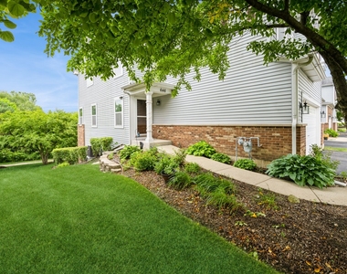 646 Grand Canyon Circle - Photo Thumbnail 16