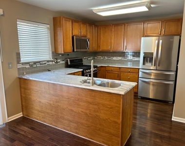 14612 Thomas Jefferson Drive - Photo Thumbnail 5