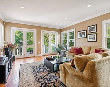1316 Ashland Avenue - Photo Thumbnail 5