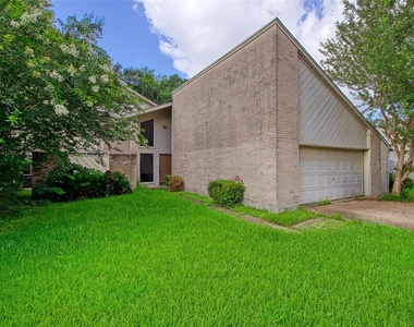13119 Hollowcreek Park Drive - Photo Thumbnail 1