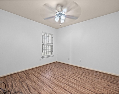 8421 Lawler Street - Photo Thumbnail 23