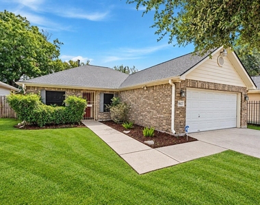 8421 Lawler Street - Photo Thumbnail 2