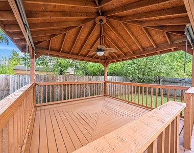 8421 Lawler Street - Photo Thumbnail 34