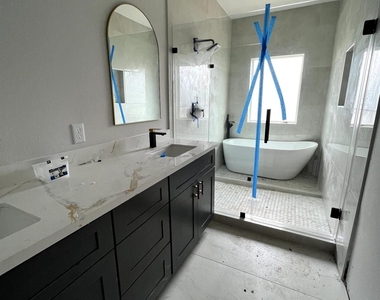 6405 Sidney Street - Photo Thumbnail 4