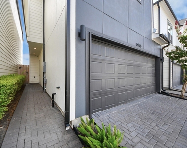 5908 Jasper Jones Way - Photo Thumbnail 2