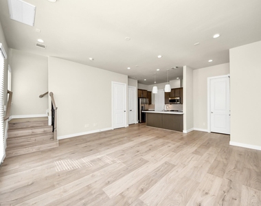 5908 Jasper Jones Way - Photo Thumbnail 5
