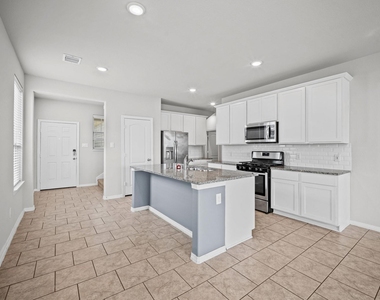 25727 Boxwood Hedge Ln - Photo Thumbnail 3