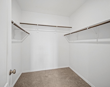25727 Boxwood Hedge Ln - Photo Thumbnail 12