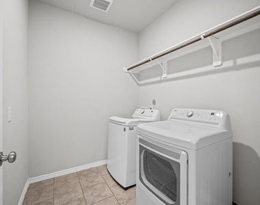 25727 Boxwood Hedge Ln - Photo Thumbnail 7