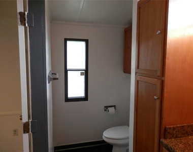 800 29th Street - Photo Thumbnail 6
