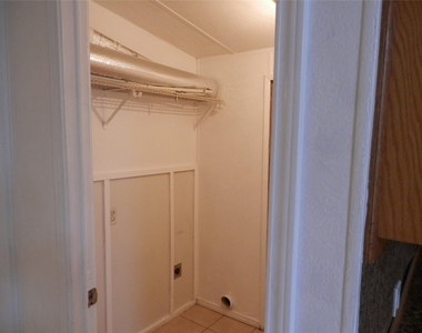 800 29th Street - Photo Thumbnail 15