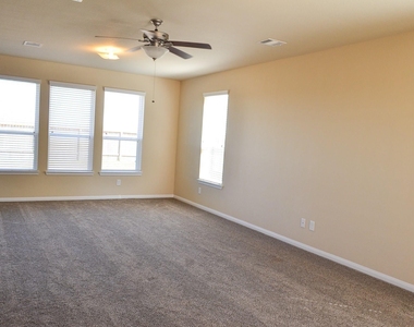 3550 Paganini Place - Photo Thumbnail 5