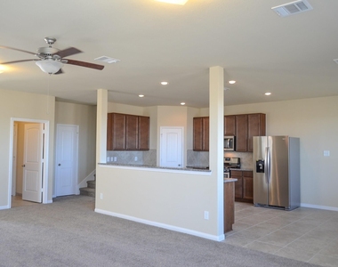 3550 Paganini Place - Photo Thumbnail 4