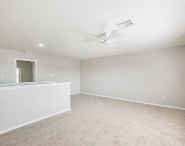 5626 Calm Court - Photo Thumbnail 17