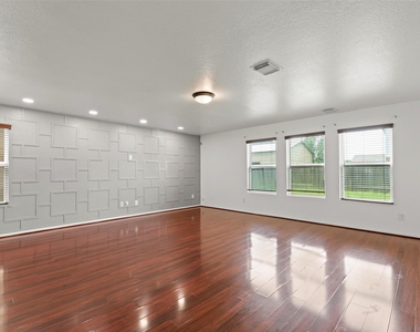 20114 Windystone Drive - Photo Thumbnail 12