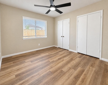 22907 River Birch Drive - Photo Thumbnail 5