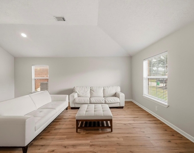 18126 Brightwood Park Lane - Photo Thumbnail 5