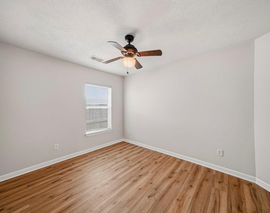 18126 Brightwood Park Lane - Photo Thumbnail 29