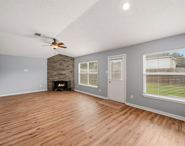 18126 Brightwood Park Lane - Photo Thumbnail 12