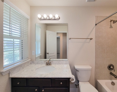 5106 Eagle Falls Lane - Photo Thumbnail 40