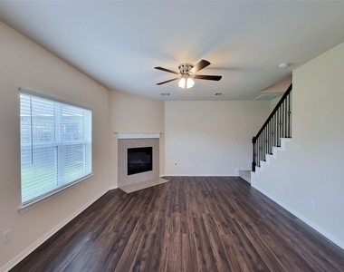 5106 Eagle Falls Lane - Photo Thumbnail 9