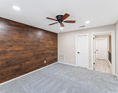 14435 Still Meadow Drive - Photo Thumbnail 11
