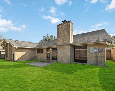 21214 Park Bend Drive - Photo Thumbnail 27