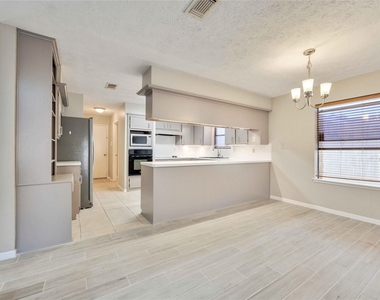 21214 Park Bend Drive - Photo Thumbnail 10