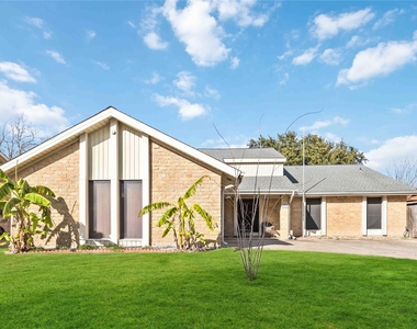 21214 Park Bend Drive - Photo Thumbnail 4
