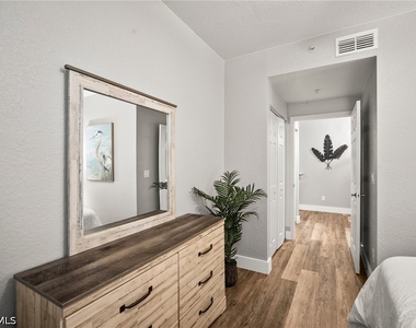 4665 Saint Croix Lane - Photo Thumbnail 17