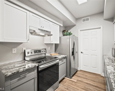 4665 Saint Croix Lane - Photo Thumbnail 7
