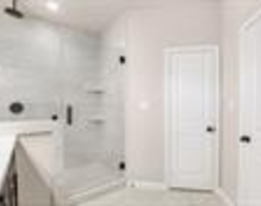 322 Carlos Leal Drive - Photo Thumbnail 15