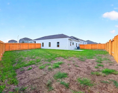 8215 Vanilla Orchid Drive - Photo Thumbnail 27