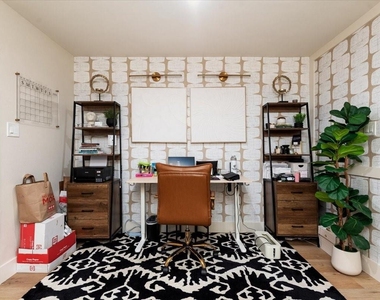 5217 Arboles Drive - Photo Thumbnail 12