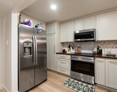 5217 Arboles Drive - Photo Thumbnail 9