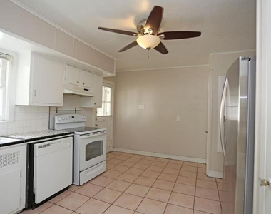 5625 Jackson Street - Photo Thumbnail 7