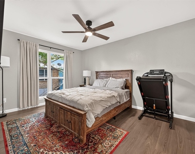 10001 Westpark Drive - Photo Thumbnail 20