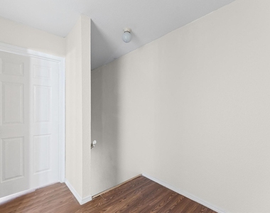 12206 Ormandy Street - Photo Thumbnail 12