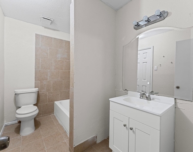 12206 Ormandy Street - Photo Thumbnail 18