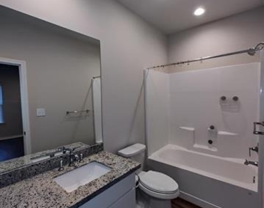 5670 Shadowbend Circle W - Photo Thumbnail 14