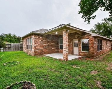 18006 Willow Cliff Lane - Photo Thumbnail 24