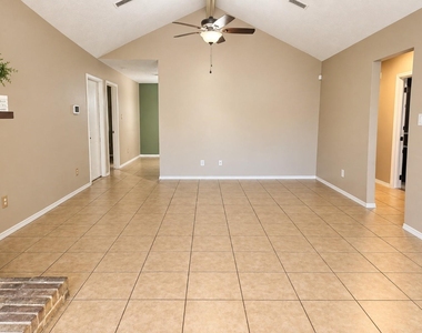 21311 Greenham Drive - Photo Thumbnail 3
