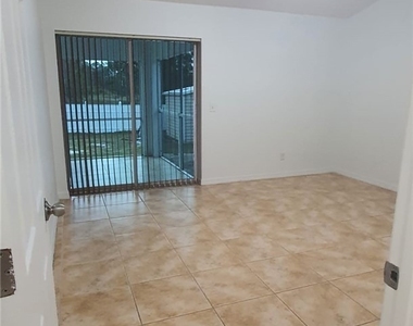 403 Lovers Avenue - Photo Thumbnail 10