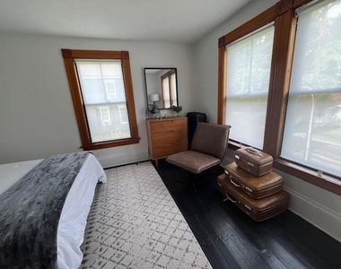 70 Fairmont - Photo Thumbnail 12