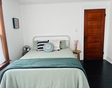 70 Fairmont - Photo Thumbnail 15