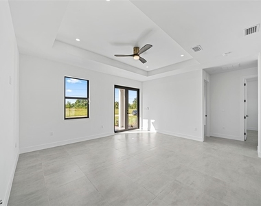 3623 Nw 45th Street - Photo Thumbnail 4