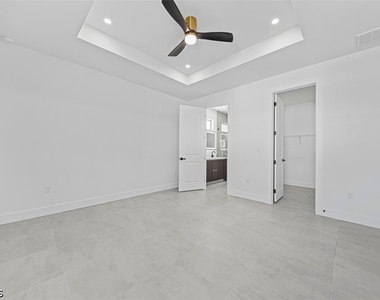 3623 Nw 45th Street - Photo Thumbnail 8